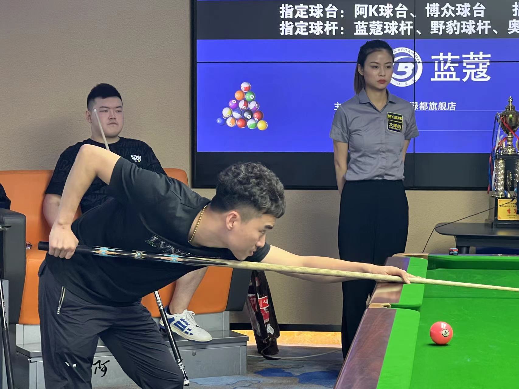 老头儿的判 老头儿的判