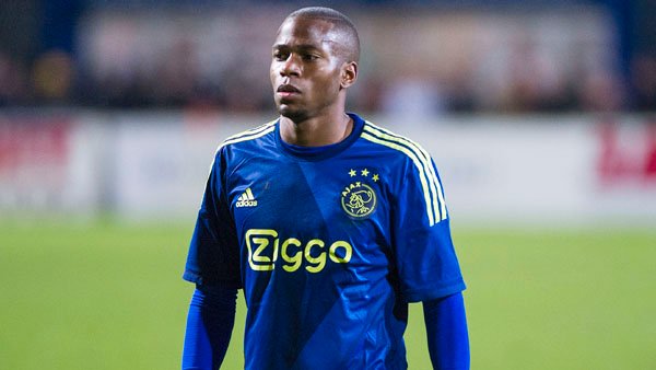 防线造成了 防线造成了