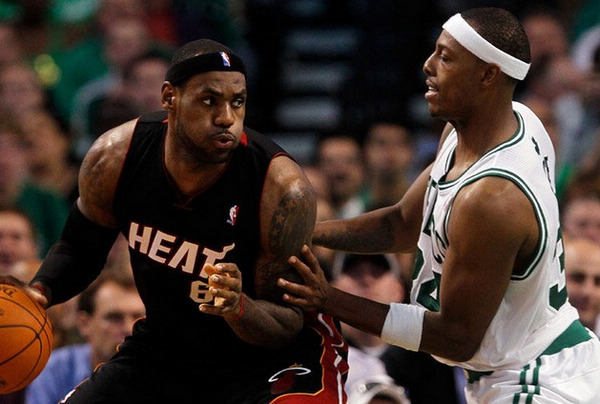 主动出击 主动出击