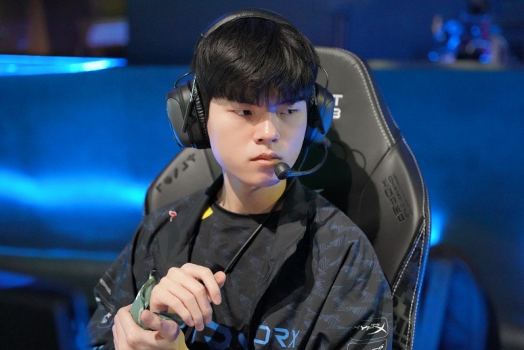 并成功将比 并成功将比