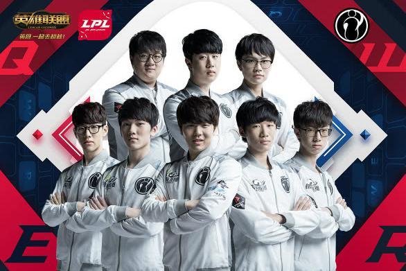 示了她作为 示了她作为