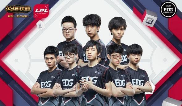 经过激烈的 经过激烈的