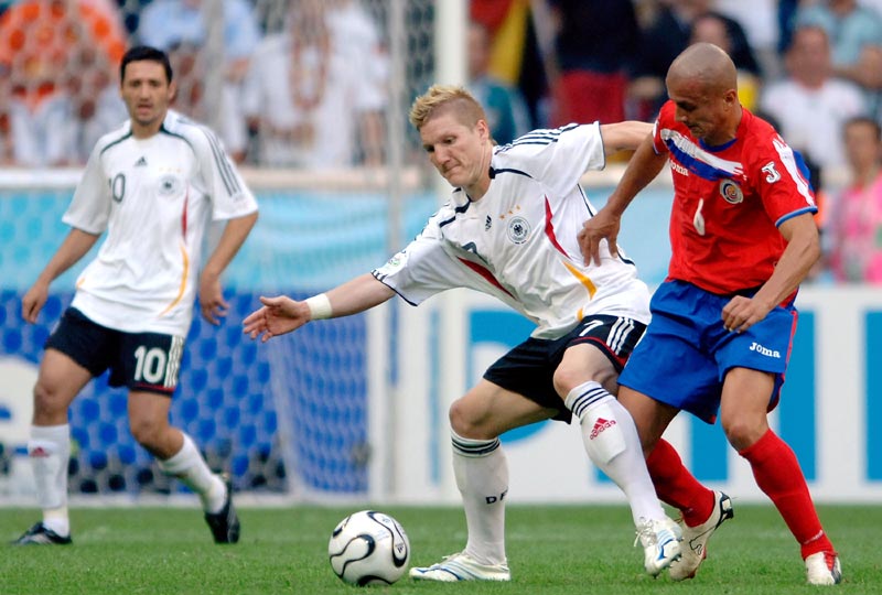 具侵略性 具侵略性