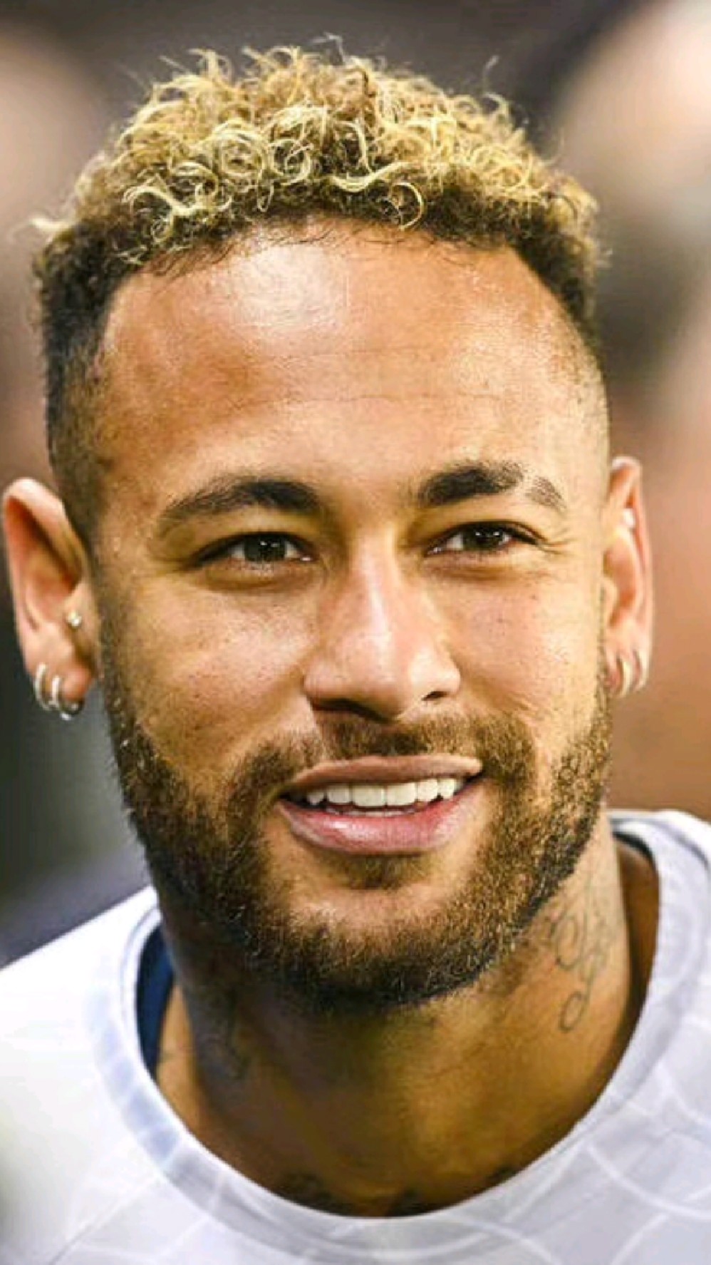 两端都展现 两端都展现