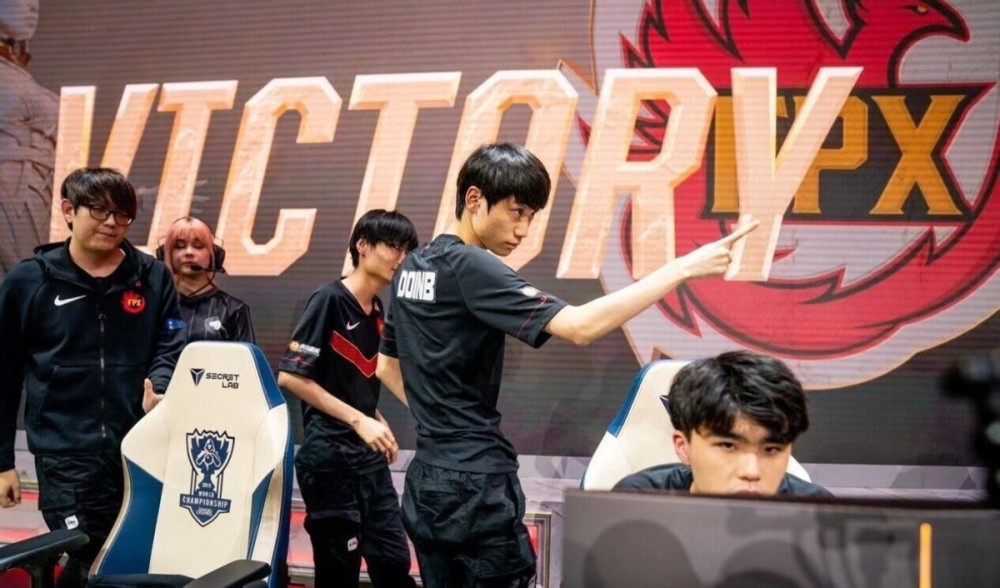 既是个人冷 既是个人冷