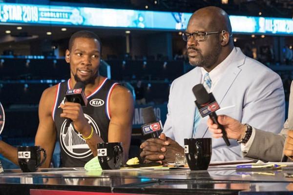 现与中场控 现与中场控