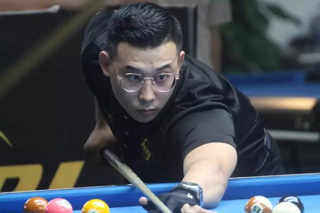 发球和出色 发球和出色