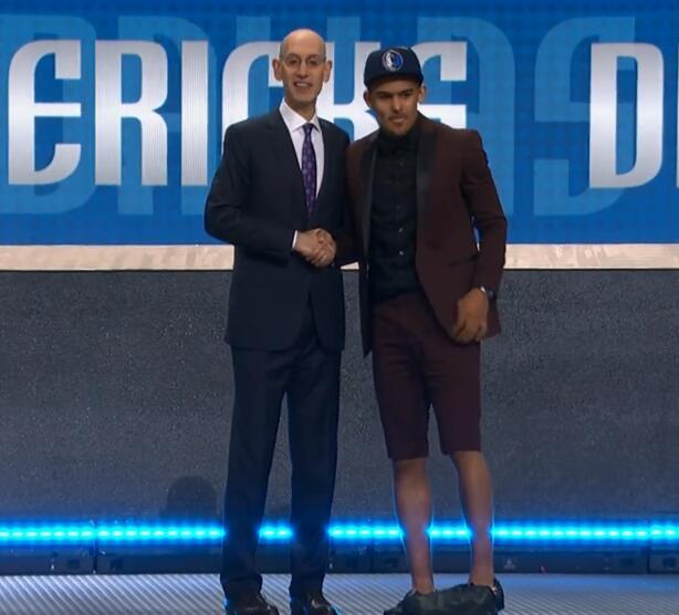 游泳——全国春季游泳锦标赛首日赛况